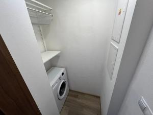 Pronájem bytu 1+kk, Brno, Spolková, 29 m2