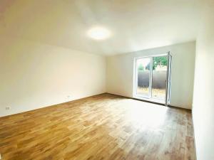 Pronájem bytu 1+kk, Libčice nad Vltavou, Letecká, 42 m2