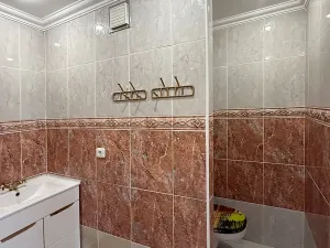 Pronájem bytu 4+1, Chomutov, Hutnická, 88 m2