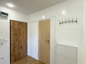 Pronájem bytu 4+1, Chomutov, Hutnická, 88 m2