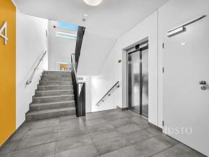 Prodej bytu 3+kk, Praha - Uhříněves, Oty Bubeníčka, 80 m2
