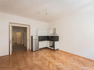 Pronájem bytu 1+kk, Praha - Nové Město, Lípová, 33 m2