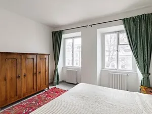 Pronájem bytu 3+1, Praha - Malá Strana, Hroznová, 73 m2