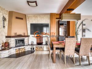 Prodej rodinného domu, Hodonín, Mírové nám., 150 m2