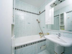 Pronájem bytu 4+1, Třeboň, Lesní, 125 m2