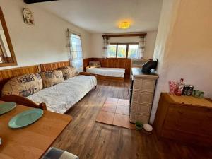 Prodej chaty, Řehenice, 82 m2