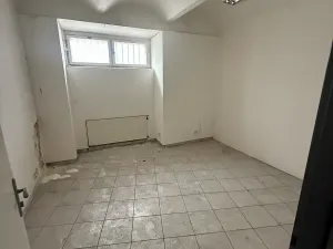 Prodej obchodního prostoru, Praha - Nové Město, Na Zderaze, 376 m2