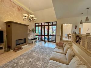 Prodej rodinného domu, Dobřejovice, Nad Mlýnským Rybníkem, 180 m2