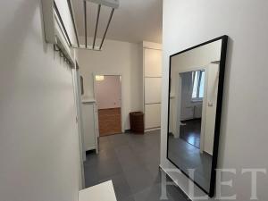 Pronájem bytu 3+kk, Praha - Podolí, Dvorecké náměstí, 93 m2