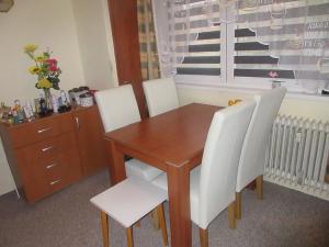 Prodej bytu 1+1, Hluk, Závodní, 41 m2