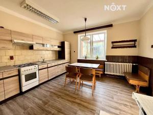 Prodej vícegeneračního domu, Rataje, 177 m2