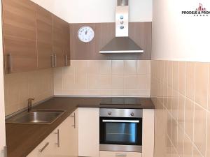Prodej bytu 2+kk, Praha - Stodůlky, Nárožní, 57 m2