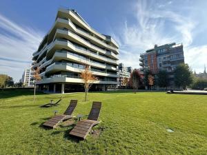 Pronájem bytu 2+kk, Praha - Karlín, Rohanské nábřeží, 57 m2