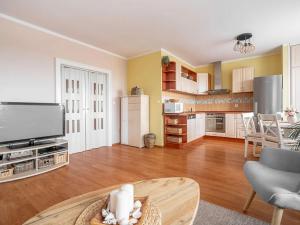 Prodej bytu 2+kk, Tlučná, Na Čampuli, 68 m2