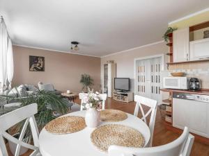 Prodej bytu 2+kk, Tlučná, Na Čampuli, 68 m2