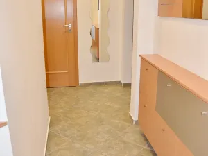 Pronájem bytu 4+1, Praha - Modřany, Petržílova, 93 m2