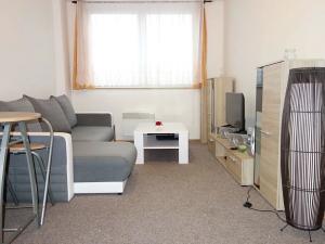 Pronájem bytu 2+kk, Mnichovo Hradiště, Černá silnice, 38 m2