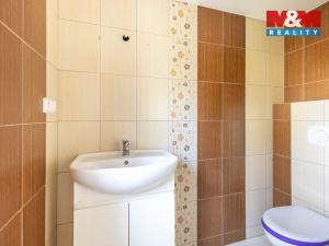 Prodej rodinného domu, Chřibská, 200 m2