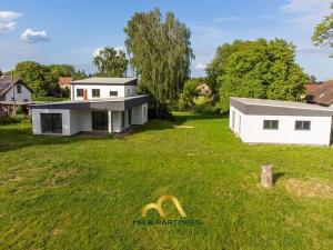 Prodej komerční nemovitosti, Doubravička, 195 m2