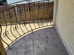 Prodej rodinného domu, Praha - Kyje, Branská, 402 m2