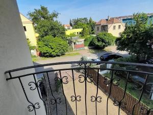 Prodej rodinného domu, Praha - Kyje, Branská, 402 m2