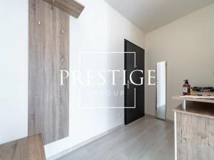 Pronájem bytu 2+kk, Praha - Malešice, Počernická, 52 m2