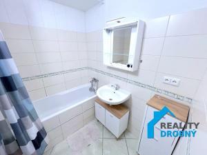 Prodej bytu 2+1, Děčín, Dobrovského, 56 m2