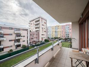 Pronájem bytu 2+kk, Praha - Kamýk, Freiwaldova, 70 m2