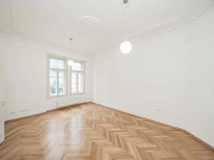 Pronájem bytu 2+kk, Praha - Vinohrady, Balbínova, 66 m2
