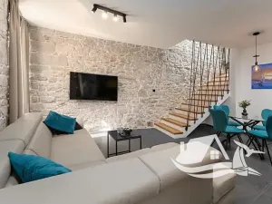 Prodej vícegeneračního domu, Vrsar, Chorvatsko, 126 m2