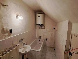 Prodej bytu 1+1, Lázně Toušeň, Hlavní, 35 m2