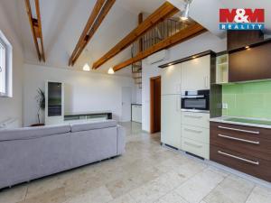 Prodej bytu 4+kk, Karlovy Vary - Stará Role, Husova, 70 m2