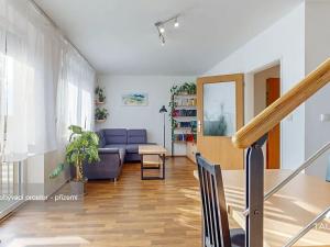 Prodej bytu 3+kk, Jinočany, Mirešická, 68 m2