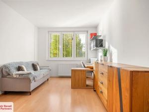 Pronájem bytu 2+kk, Praha - Stodůlky, Bašteckého, 44 m2