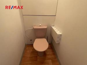 Pronájem bytu 1+kk, Kladno, Vít. Nezvala, 33 m2