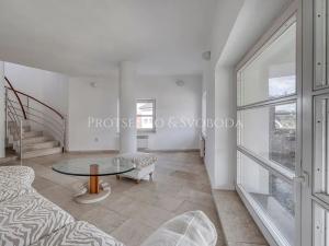 Prodej kanceláře, Křižanov, Benešovo náměstí, 530 m2