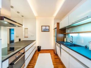 Pronájem bytu 2+1, Praha - Malá Strana, Nosticova, 67 m2