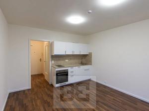 Prodej bytu 1+kk, Praha - Libeň, Novovysočanská, 25 m2