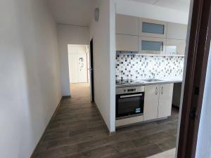 Pronájem bytu 3+1, Uherský Brod, 69 m2