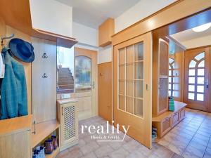 Prodej rodinného domu, Hodonice, U Pošty, 480 m2