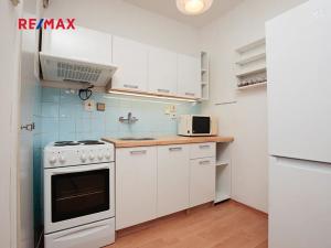 Pronájem bytu 2+kk, Praha - Braník, Jasná I, 42 m2