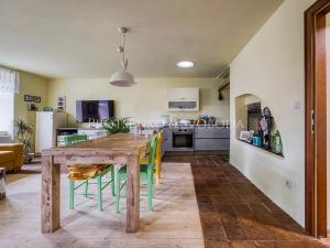 Prodej apartmánu, Pavlov, 354 m2