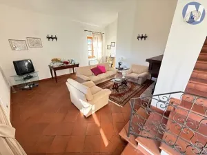 Prodej vily, Monte San Savino, Itálie, 250 m2