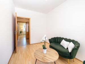 Prodej bytu 3+kk, Dobrá Voda u Českých Budějovic, Lázeňská, 63 m2