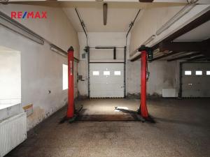 Prodej komerční nemovitosti, Církvice, 6984 m2