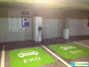 Pronájem kanceláře, Praha - Karlín, Křižíkova, 259 m2