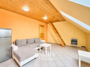 Pronájem bytu 1+kk, Znojmo, Mašovická, 24 m2