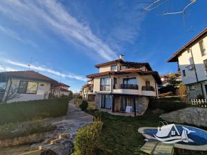 Prodej bytu 3+kk, Nesebar, Bulharsko, 79 m2