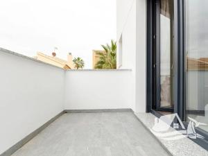 Prodej vily, Torrevieja, Španělsko, 95 m2