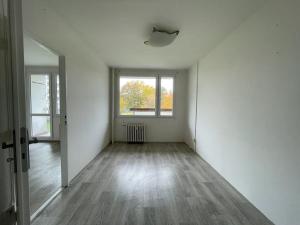 Pronájem bytu 2+kk, Litvínov, Valdštejnská, 38 m2